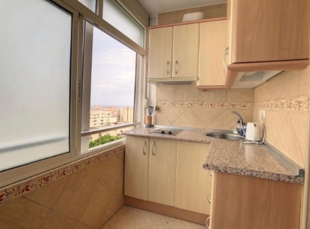 Urban&Vacay! Suite - Torremolinos City Centre Exteriör bild