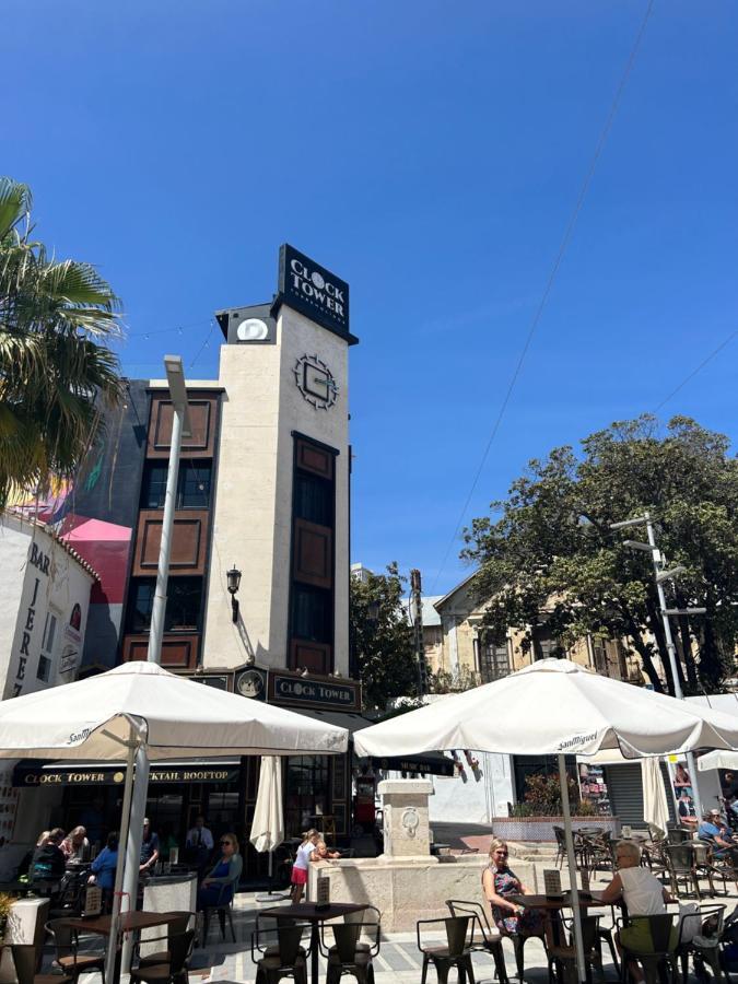 Urban&Vacay! Suite - Torremolinos City Centre Exteriör bild