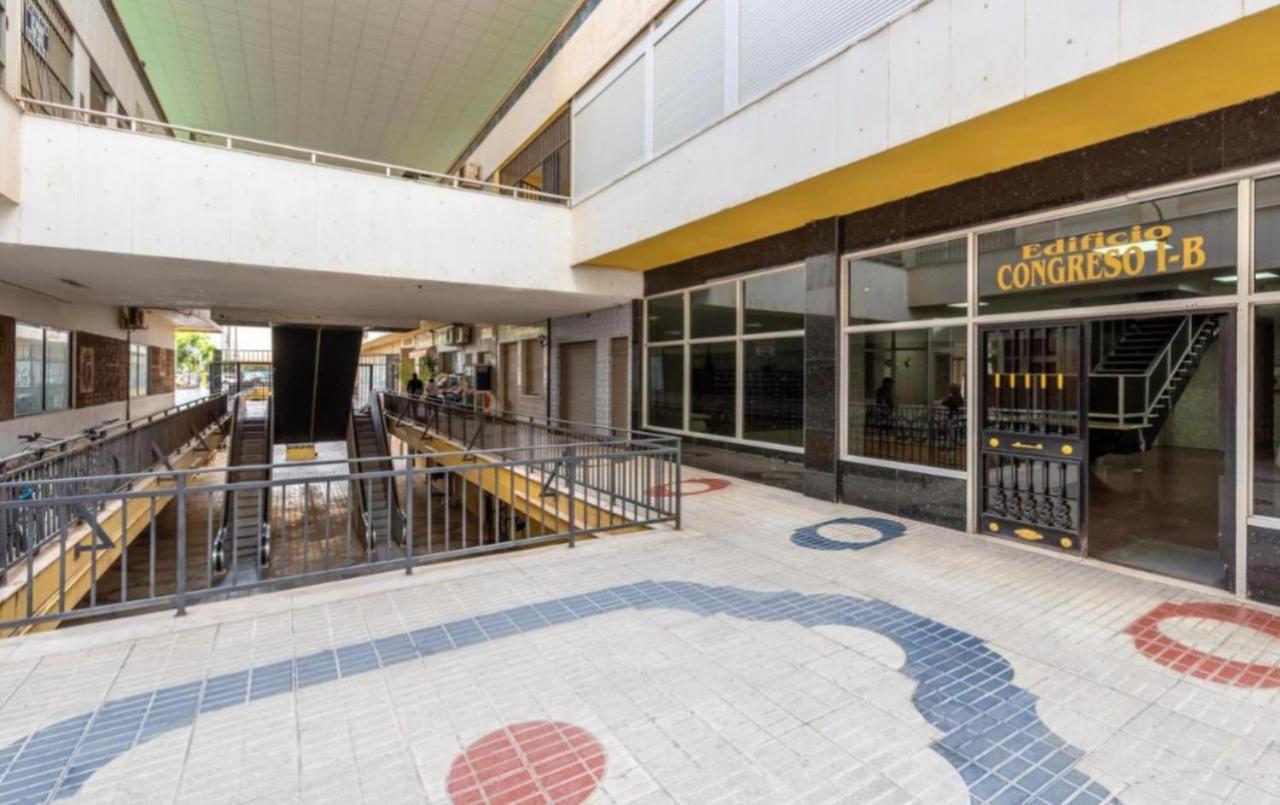 Urban&Vacay! Suite - Torremolinos City Centre Exteriör bild